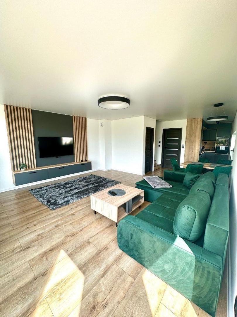 Luxury Apartments Maly Slavkov المظهر الخارجي الصورة